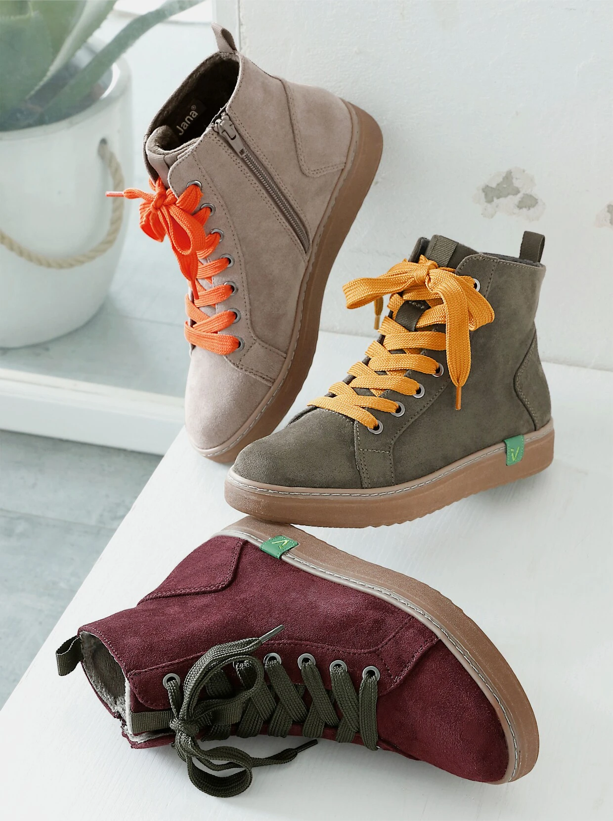 Jana Stiefelette In Bordeaux