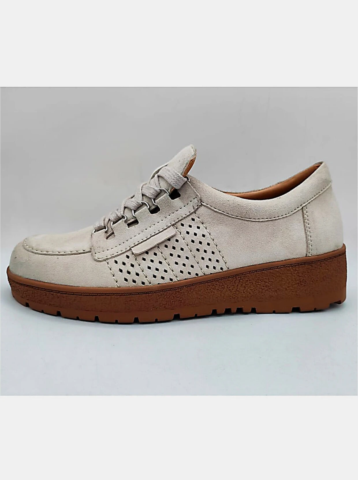 Schnürschuh In Beige