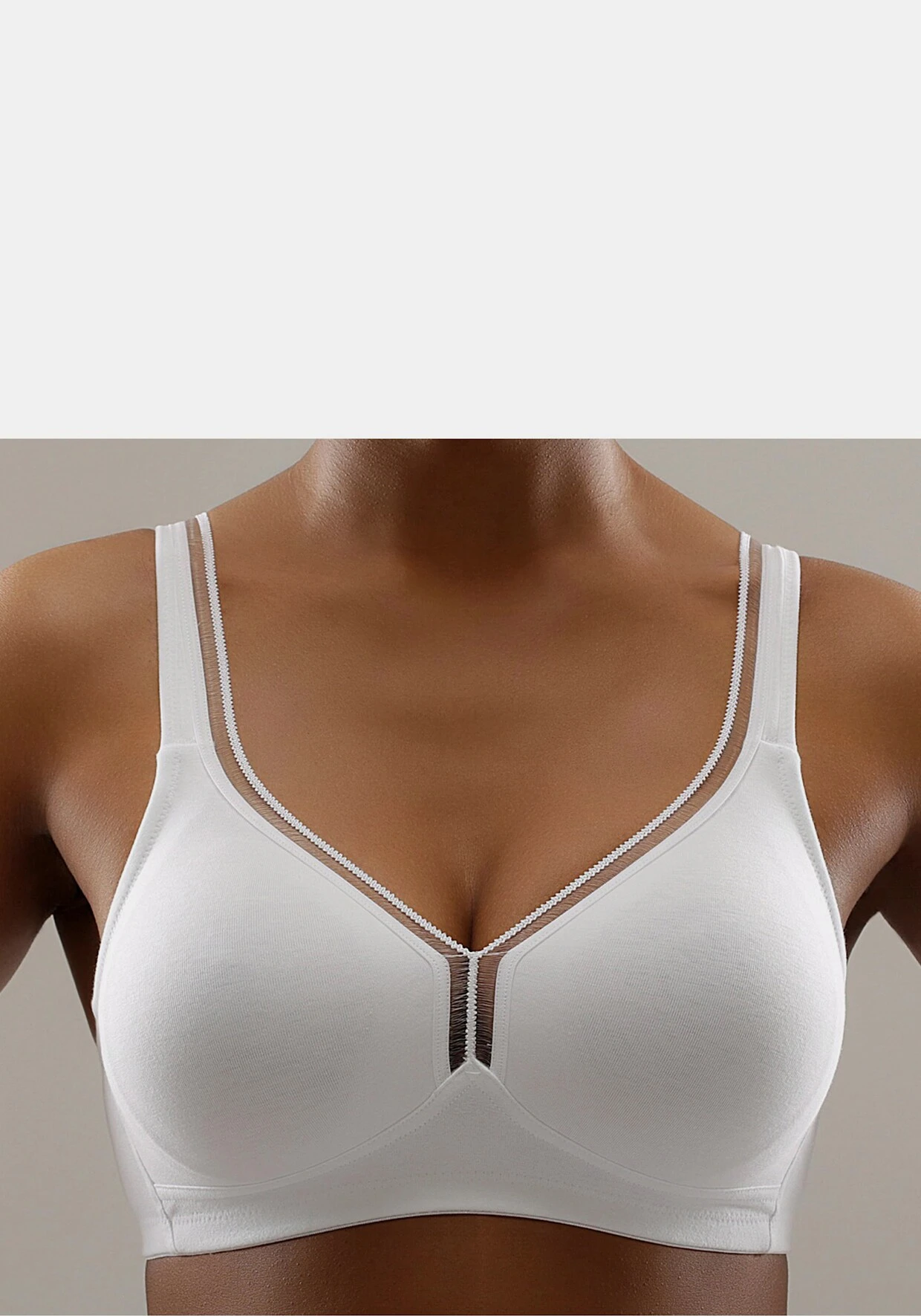 Petite Fleur T-Shirt-BH In Khaki+weiß – Bild 4