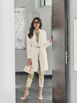 Heine Bouclé-Mantel In Ecru