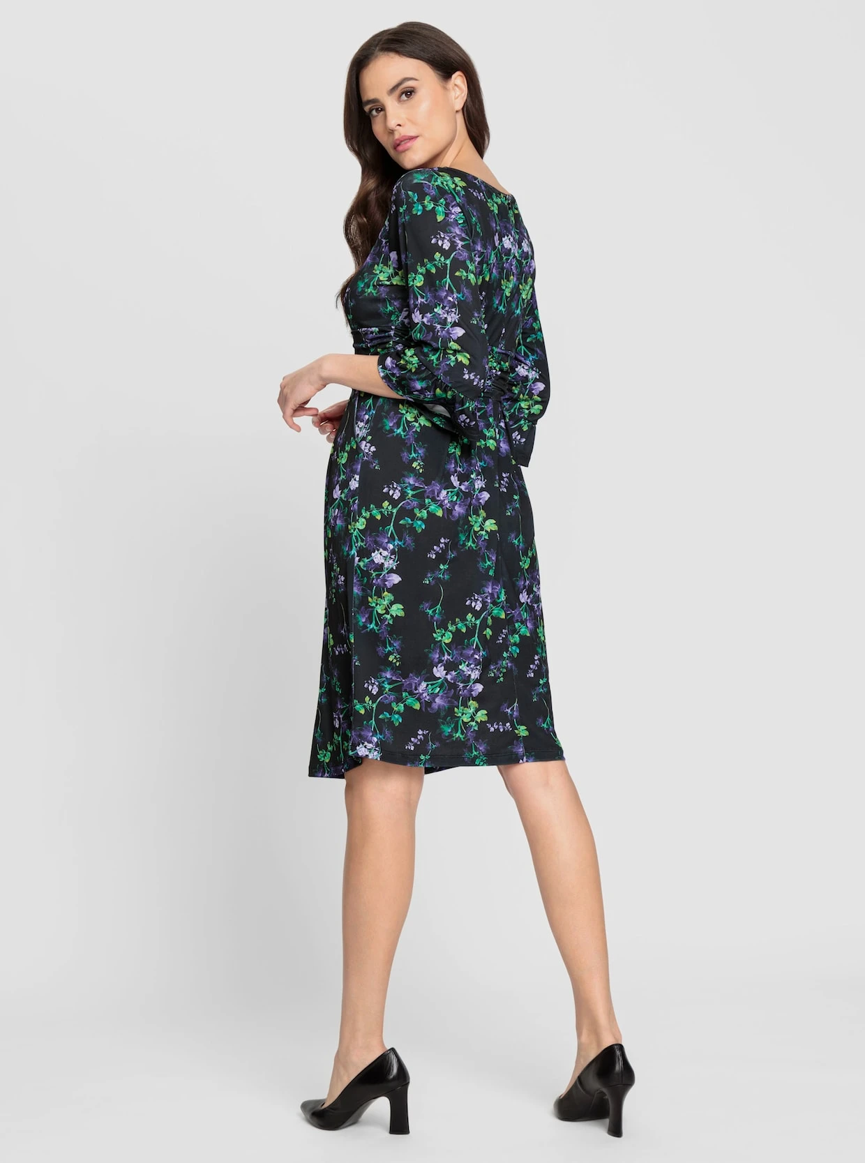 Heine Jersey-Kleid In Schwarz-lavendel-bedruckt – Bild 3