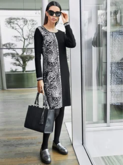 Heine Strickkleid In Schwarz-weiß-gemustert