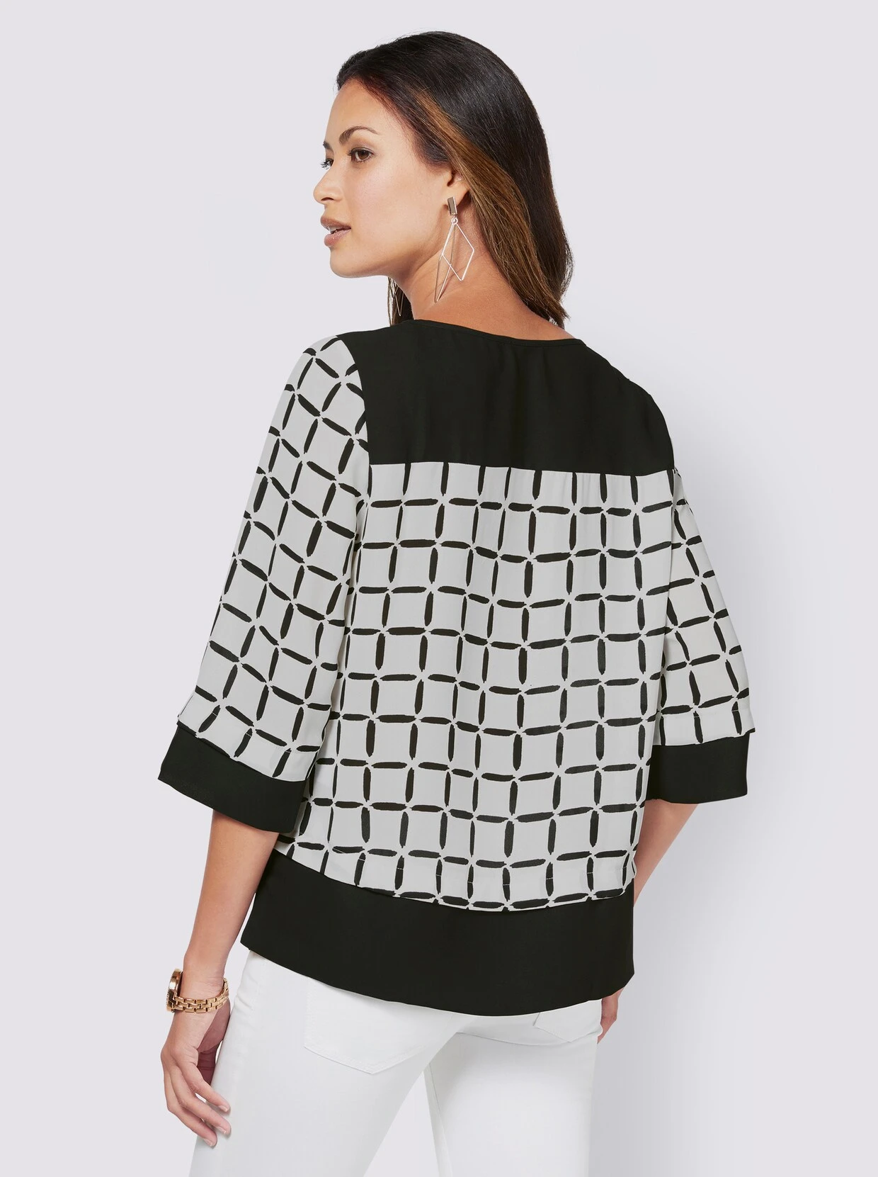 Schlupfbluse In Weiß-schwarz-bedruckt – Bild 4