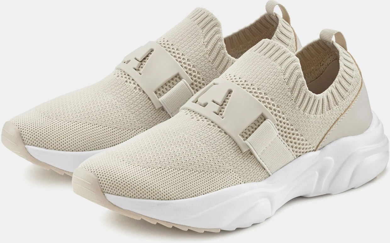 LASCANA ACTIVE Slip-On Sneaker In Beige – Bild 2