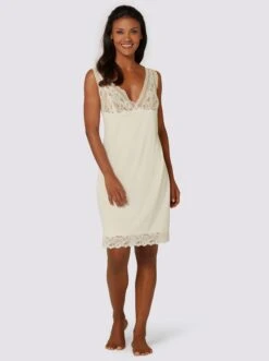 Wäschepur Unterkleid In Champagner