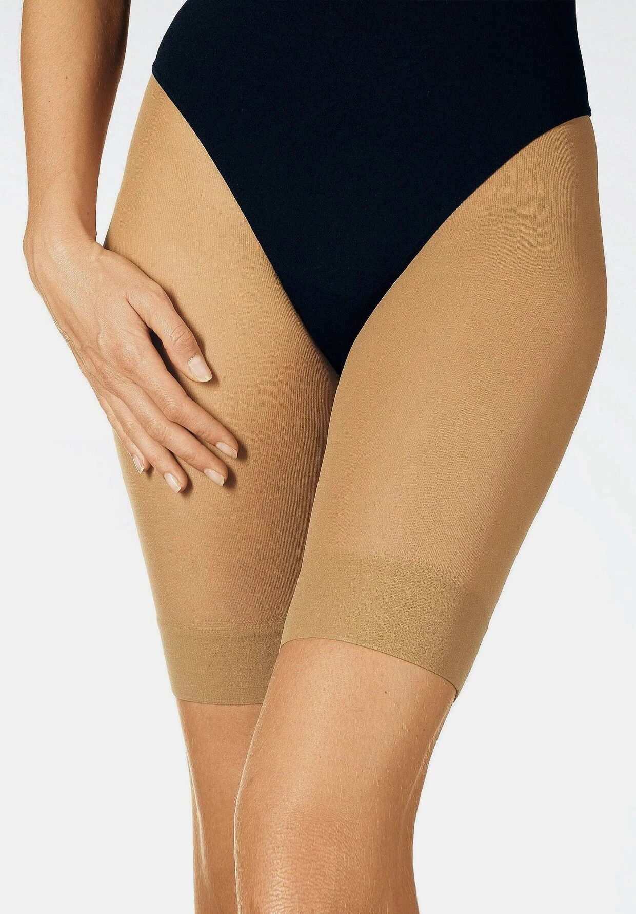 Vivance Feinstrumpf-Kurzhose In Natur – Bild 2