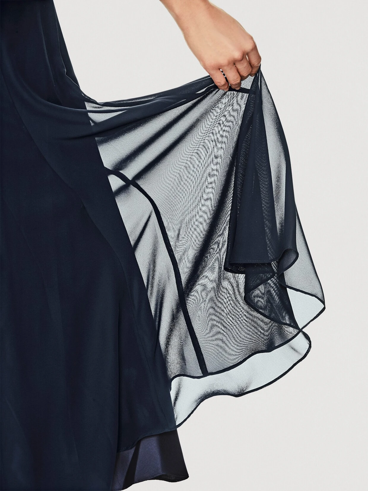 Heine Godetrock In Nachtblau – Bild 6