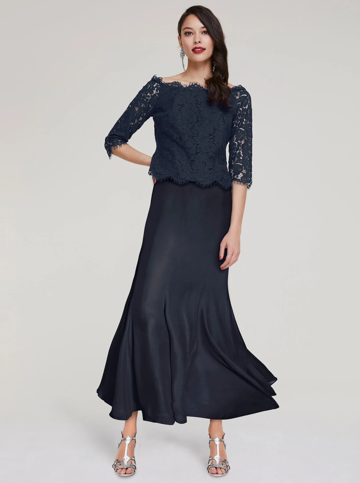 Heine Godetrock In Nachtblau – Bild 5