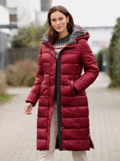 Steppmantel In Kirsche