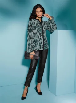 Georgettebluse In Jade-schwarz-bedruckt